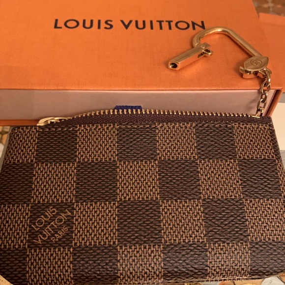 Brand New!! Authentic Louis Vuitton Damier Ebene CanvasCoin Pochette/ Key Pouch. - Picture 10 of 14